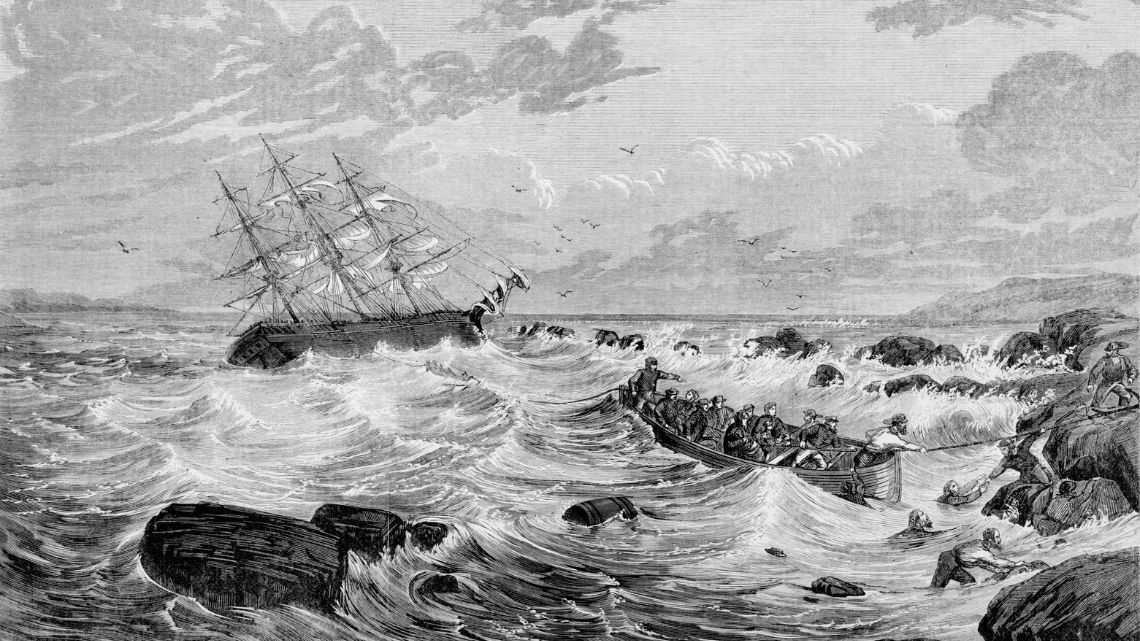 Image showing the wreck of a ship with passengers going to shore on a row boat